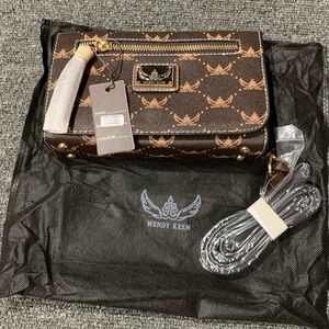 Wendy Keen crossbody purse